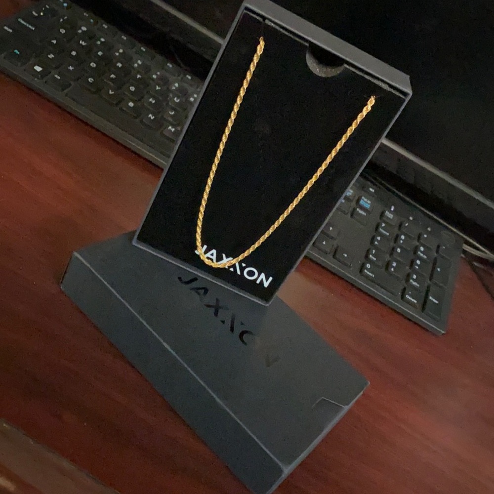 Jaxxon gold rope necklace